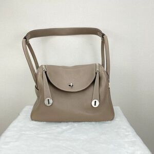 Hermès Women Pre-Loved Bag Very Good Condition